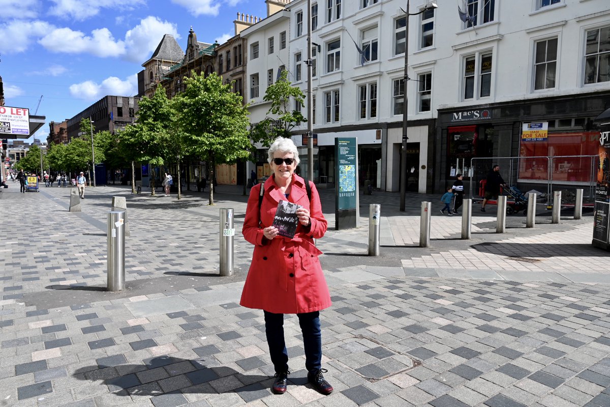 A paved pedestrian street - Sauchiehall Street. Anabel stand