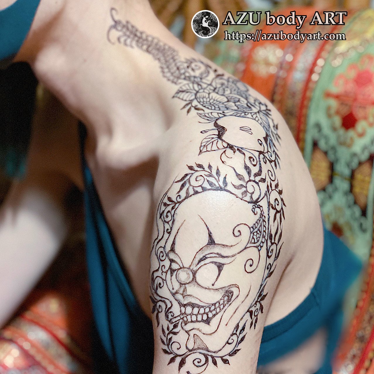 Azu Body Art ジャグアタトゥー 大阪 ヘナタトゥー大阪 オーダー ピエロとりんごとムカデ ジャグアタトゥー大阪 ジャグア ジャグアタトゥー メヘンディ ヘナタトゥー ヘナアート ボディーアート ボディーペイント フェイクタトゥー 消える