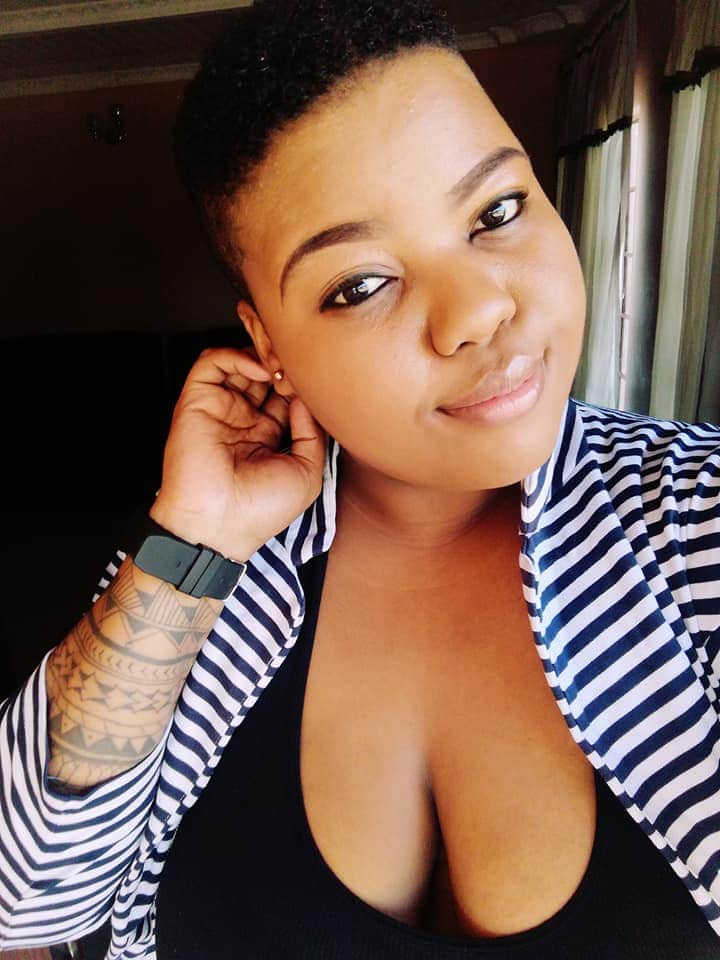 RobustHun's tweet image. Let&apos;s do a selfie thread😊😊😊

Quote or reply to this tweet with a robust selfie/selfies of yourself ☀️☀️

Here are mine💃💃💃🕺🕺🕺🕺