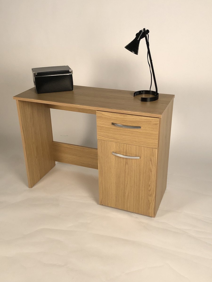 FlatPackDirect's tweet photo. Don't miss out on our great range of furniture, affordable prices to suit every home

#Orderonline #onlineshopstore #onlineshopping #furniture 
#freedelivery #MondayVibes #MondayMotivation #StaySafe https://t.co/02yLWHmrAa