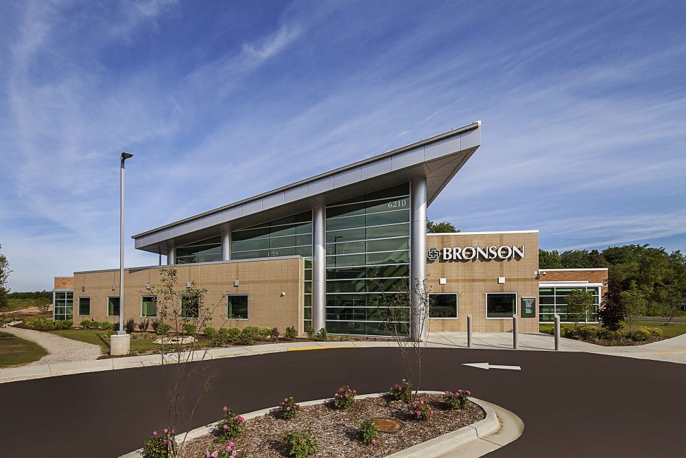 CSM_Group's tweet photo. We are proud to have partnered with @bronsonhealth and @DiekemaHamann on the construction of these facilities!

https://t.co/M7sfQYAzhu https://t.co/geQaOyHVeo