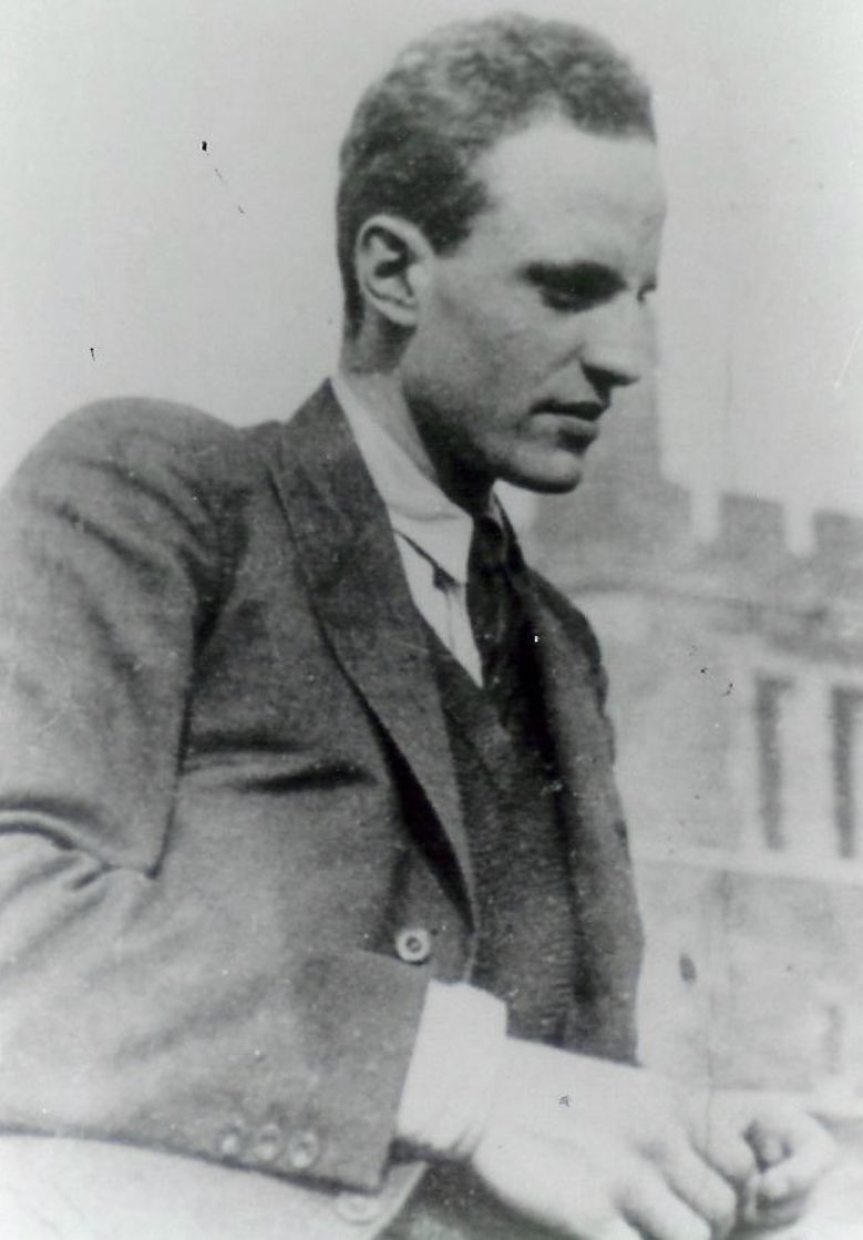 Today in 1944 the #JulyPlot came so close to removing Hitler and ending the war. One of the leaders  #AdamVonTrott would have been Germany’s foreign minister but was executed with 1000 other resisters. #Respect #Remembrance