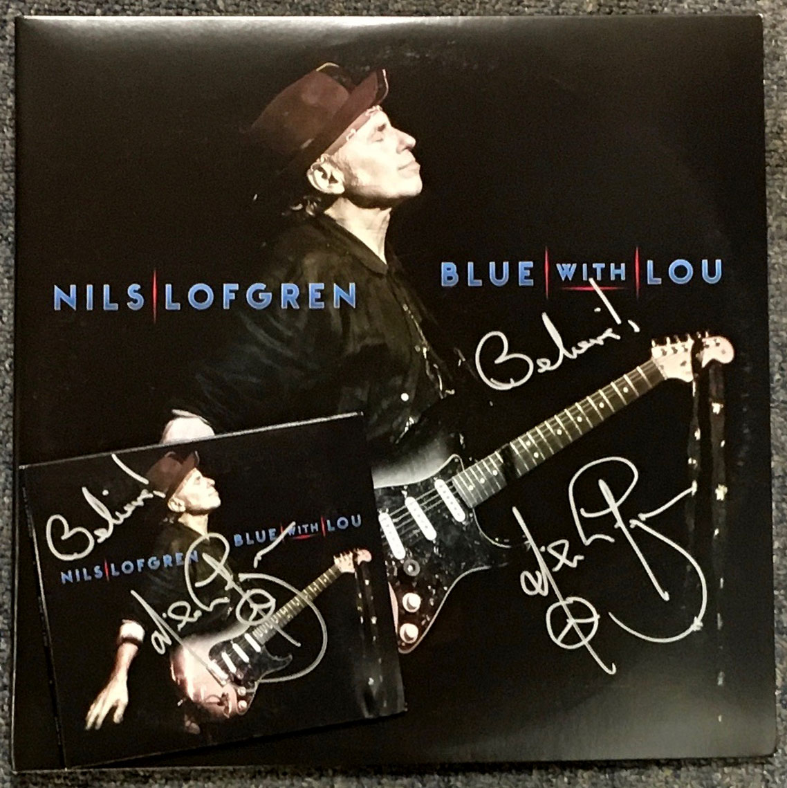 backstreetsmag's tweet photo. Restocked! How freakin’ cool is @nilslofgren for making sure fans can still get signed copies of his latest #BlueWithLou? On both CD and vinyl here: https://t.co/TPGmluuxf3 Thanks Nils! https://t.co/PKLLwJenBT