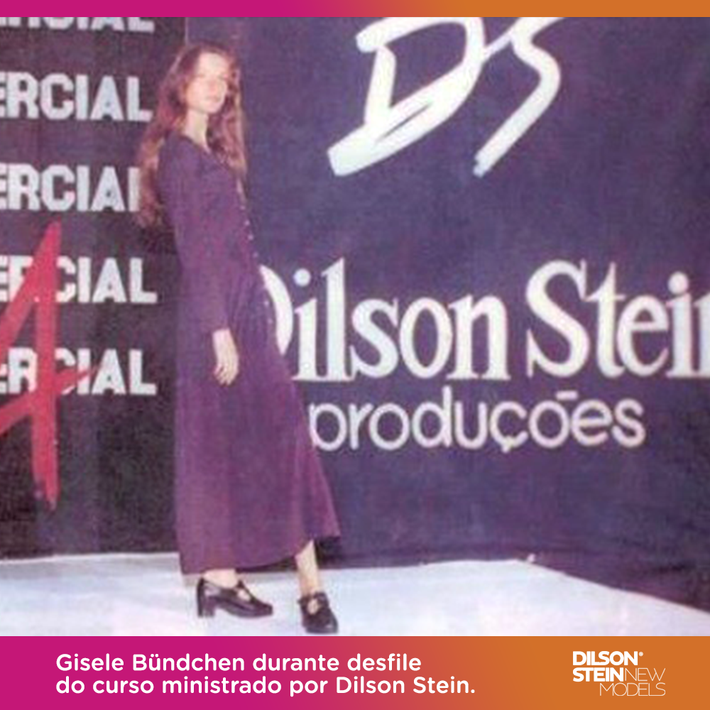dilsonstein's tweet photo. Parabéns pra ela que está completando 40 anos de idade hoje! Nossa maior descoberta, a übermodel Gisele Bündchen! Lhe desejamos cada vez mais sucesso! 🎉🎊🎂

#dilsonstein #gisele #cursodemodelo #agenciademodelos #giselebundchen #descobertadilsonstein #agenciadilsonstein https://t.co/orQFCyNFQw