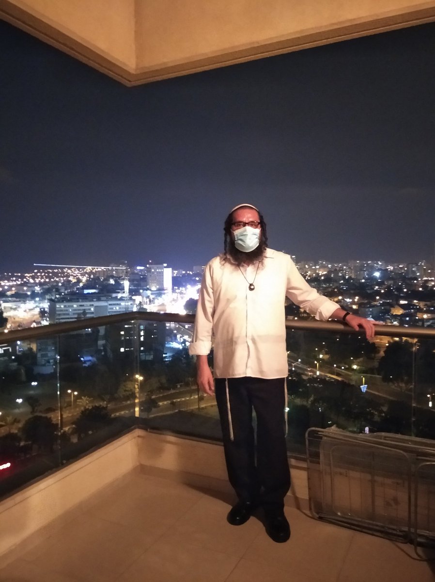 Daniel_NahmanBT's tweet photo. בס''ד
באר שבע יפה גם בלילה. 😍🌜⁦🇮🇱⁩
#בארשבע 
#ישראל 
#Israel 
#Beerseba https://t.co/3pGORo5TbK