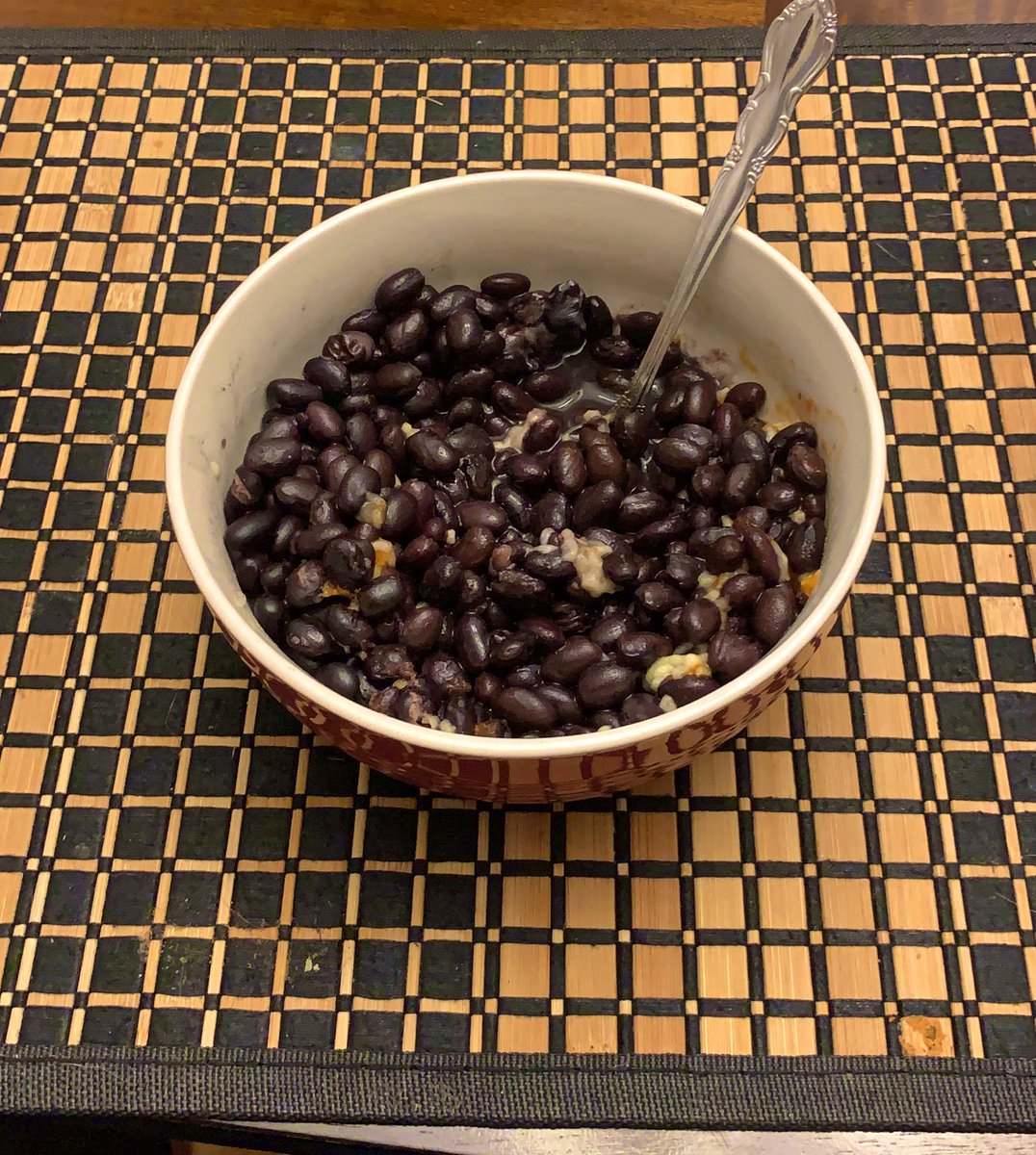ChrisDemarais's tweet photo. “Chris, what did you have for lunch today?”

“Beans.”

“Bean what?”

“...just beans.” https://t.co/nOtvt3zXNa