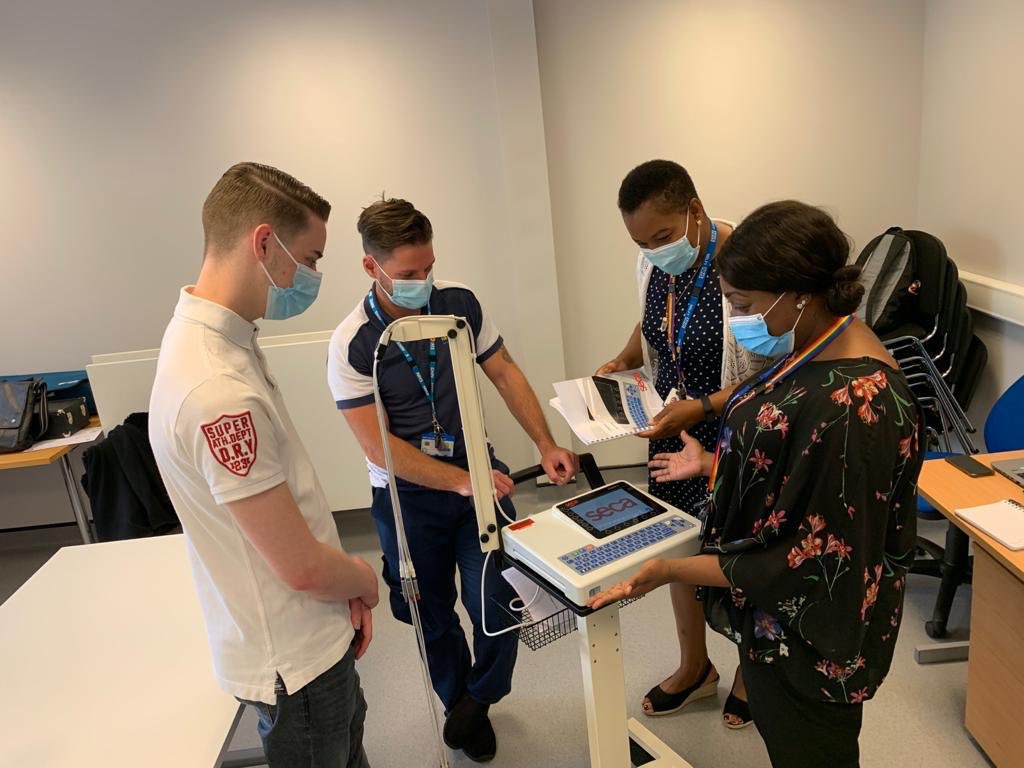<a href="/lucyeazecchin/">Lucy Zecchin</a> had a great morning training some of the team up at <a href="/NELFT/">North East London NHS Foundation Trust (NELFT)</a> on our CT8000p-2 device #medicaldevices #ecgmachines #seca #ecg