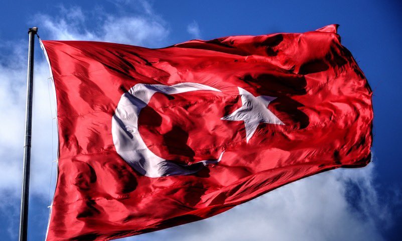 OrduOnem's tweet photo. Hakkari Çukurca’da teröristlerin hain saldırısı sonucu şehit olan iki kahraman askerimize Allah’tan rahmet diliyoruz.  
Milletimizin başı sağolsun. 🇹🇷 https://t.co/S8tgzwBLRb