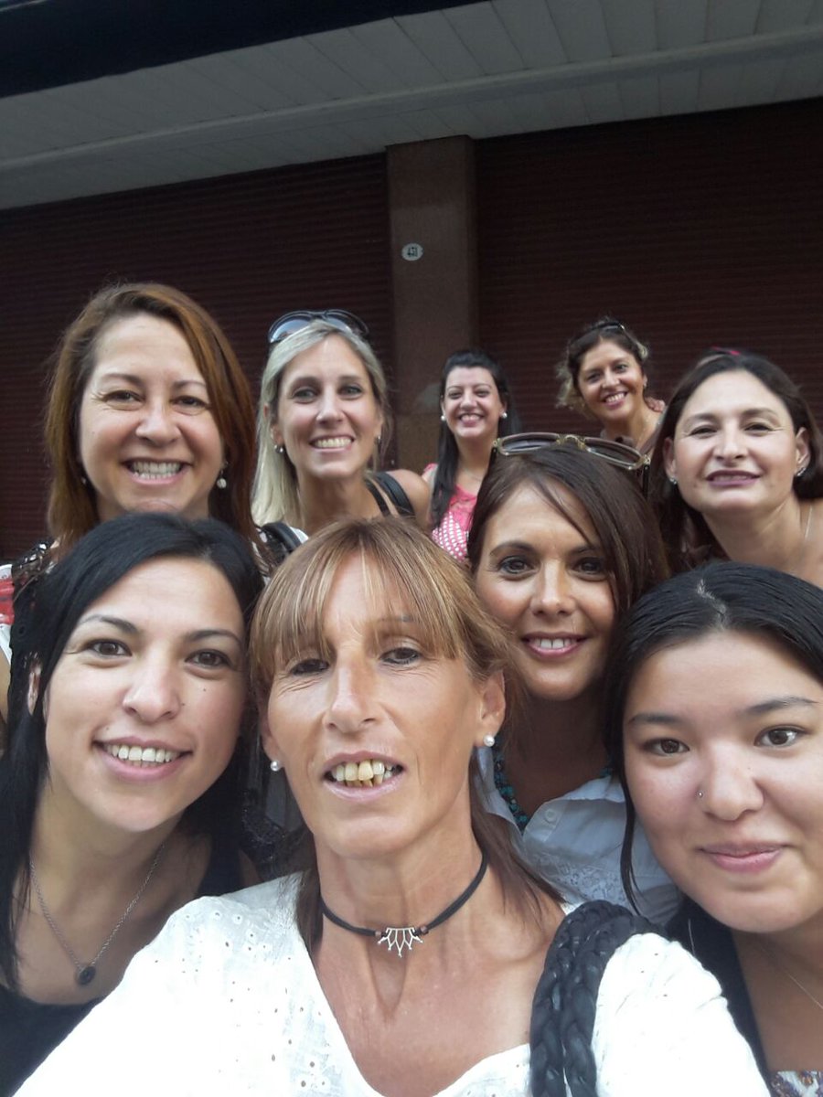 cinnchu279's tweet photo. Siempre que celebramos el día del amigo.. también celebramos la vida de nuestro rey @_CarlosRivera gracias a él nos conocimos.. se formó amigas Riveristas #ARR13 somos de esas amigas para toda la vida! Gracias por tanto Carlos 😍 https://t.co/X0RWBQBVwy