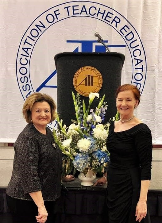 uarkcoehp's tweet photo. Dr. Freddie Bowles, associate professor of foreign language education in @uacoehp, has been named a distinguished member of the national @AssocTeacherEd, celebrating its 100th anniversary this year. https://t.co/a83D0IZJpS https://t.co/ZBHvt60LX2