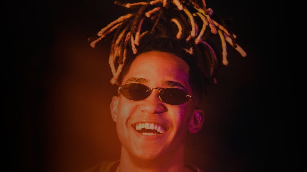 El venezolano Trainer nos trae su nuevo vídeo ”Quema”: bit.ly/3jonexK