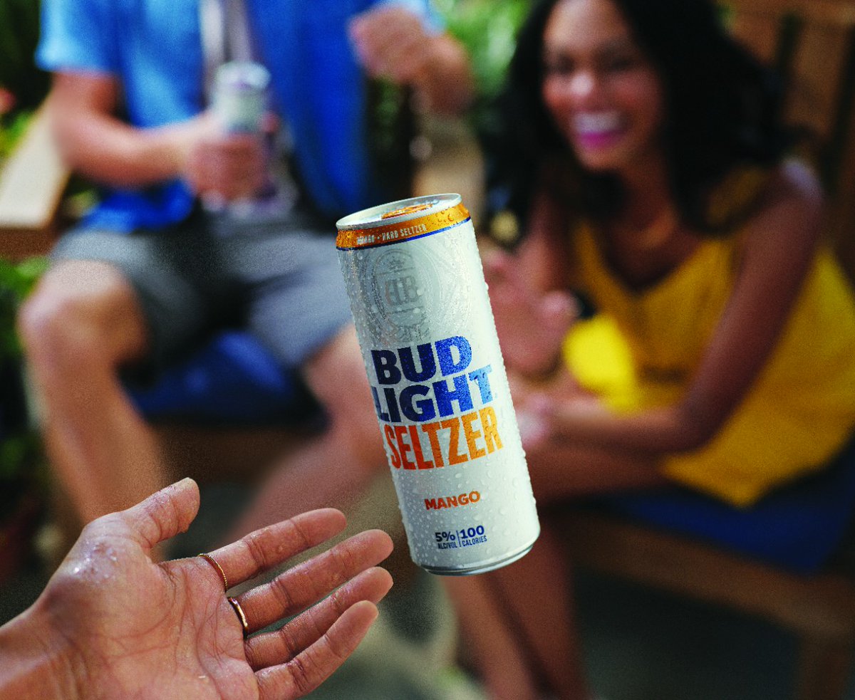 WorkingDistrib's tweet photo. @budlight seltzer changes the game. https://t.co/NZM35WrTcp
