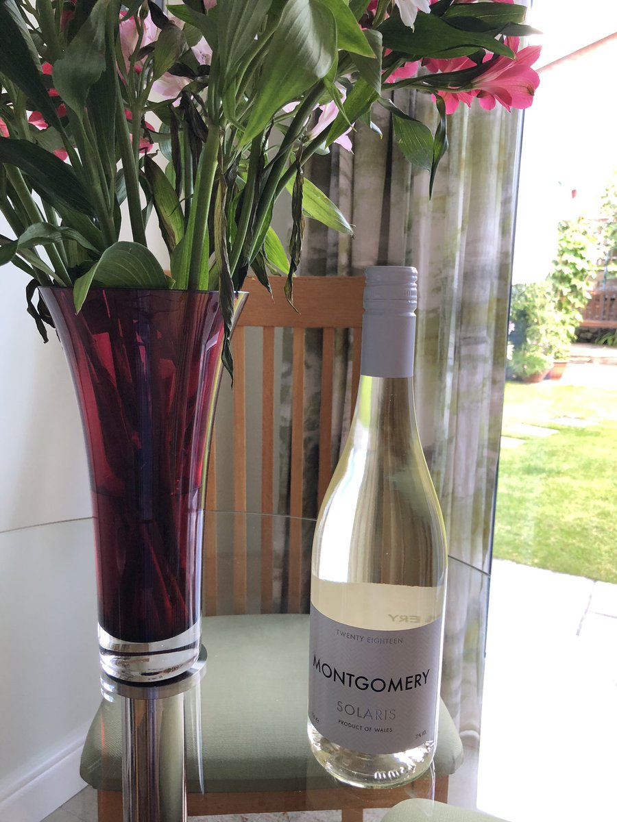 cardiffwine's tweet photo. Delighted to say that CWTCs first virtual tasting will be on Monday 27July and will coincide with #welshwineweek My wine for the tasting will be this #Montgomery bought from #alponte https://t.co/CfdzoD9a9m