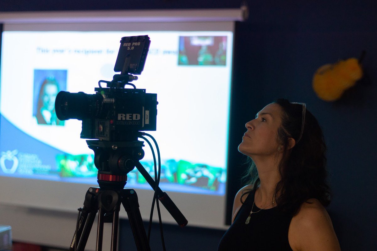 jleetherealme's tweet photo. #MondayMotivaton for me. A picture of me in my #happyplace ; behind the @RED_Cinema #redscarlet #justagirlandherred #thisisme #jleetherealme #dowhatyoulove #filmmaking #storytelling #videoproduction #abfilm #keepalbertarolling https://t.co/hzCRyYCcBC