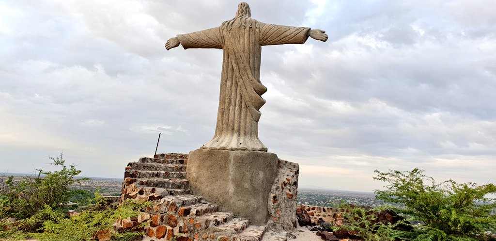 Left following morning at 5am, made a stop at Lodwar to hike to the Christ The Redeemer statue. Not the greatest piece of art  but it serves the purpose, I guess.