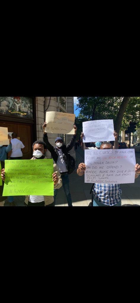 NDDCwhy's tweet photo. In addition to the peaceful protest, this petition was also submitted by representatives of the @2018Nddc and @2019Nddc. We urge Mr @NGRPresident to mandate @cenbank and @NDDCOnline to immediately pay our scholarship funds.
#Pay2018NDDCscholars 
 #Pay2019NDDCScholars #NDDCwhy https://t.co/cbBQkDBDcJ