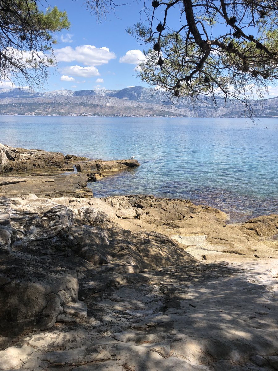 m_lesnik's tweet photo. More, more 🌊☀️ #dalmacijomoja #brač #postira https://t.co/aWBsAabh3b