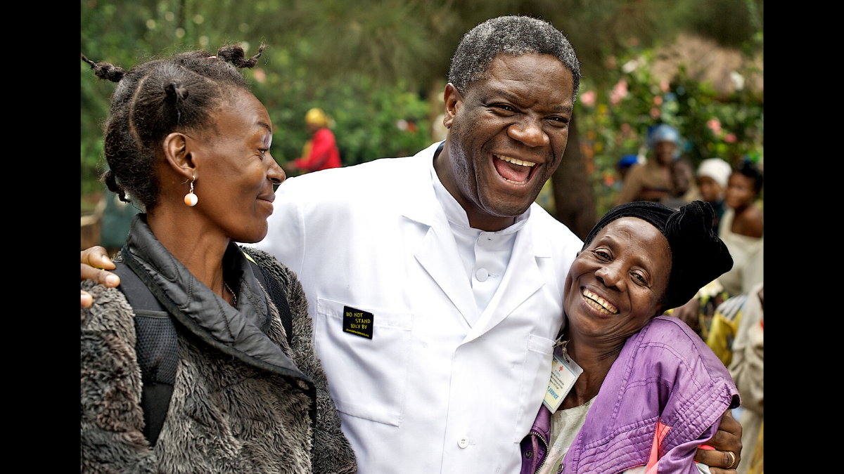 Did you catch Dr. Mukwege on <a href="/60Minutes/">60 Minutes</a> last night? You can watch clips of him and his work at Panzi Hospital here: cbsnews.com/news/when-60-m…