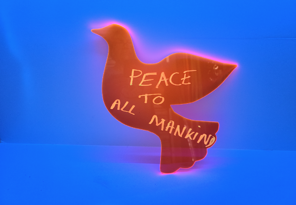 EBTMorlando's tweet photo. Your Glowing Message DIY Kit 🌟
A decorative and unique message board, that allows you to customize the color and the shape! Shapes made of thick acrylic plexiglass, in glow colors, or in a reflective mirror finish. Glow marker included, or white marker for the colored mirrors! https://t.co/6p77lcYKxT
