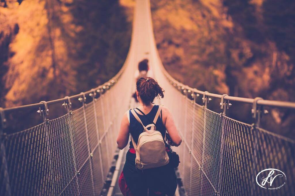 LPhotographia's tweet photo. ~suspended bridge~
•
•
•
#valdirabbi #trentino #trentinodascoprire #travelforlife #altoadigedascoprire #wildlifephotography #visitaltoadige #sutirol #naturelovers_photogroup #wonderful_places #wonderfuldestinations #clickfor_landscape #ig_naturelcolors #scattoit #scattonatur… https://t.co/aYuGah9z76