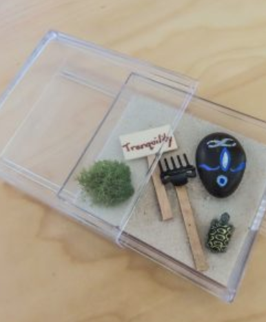 EBTMorlando's tweet photo. We took your favorite DIY activities and turned them into DIY kits that are available to be drop-shipped to one address or multiple so that you can have fun and get creative from anywhere! Check out our website for more ideas: https://t.co/YghZmb92Pj https://t.co/U3u5KcQMTX