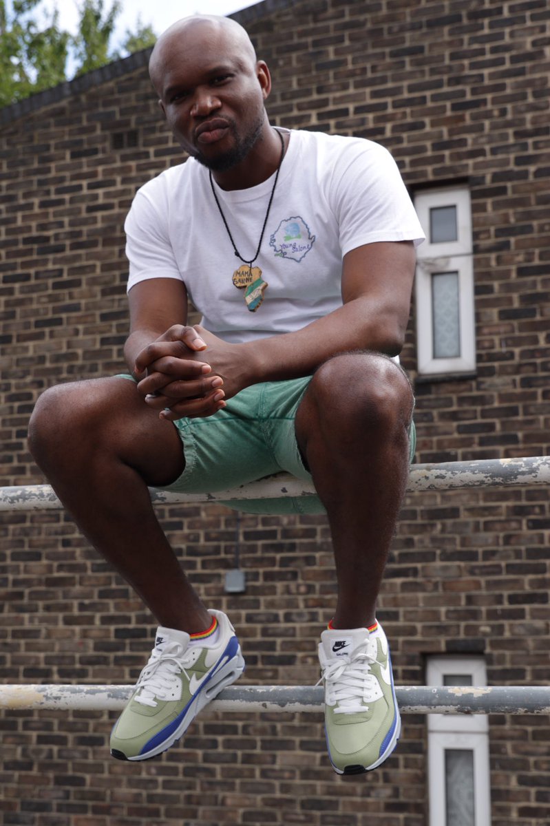 Young_Salone's tweet photo. Our very own @Black_Supahero has guest-designed The 232 aka 𝗧𝗛𝗘 𝗕𝗜𝗚 𝗙𝗟𝗘𝗫⁣
⁣
🗣 Available for 10 days only⁣
⁣
If you’ve not signed up to our newsletter, what are you waiting for?⁣!
⁣
🇸🇱👟🇸🇱

https://t.co/VKDkfI9XKF https://t.co/tqFfaOCeaE