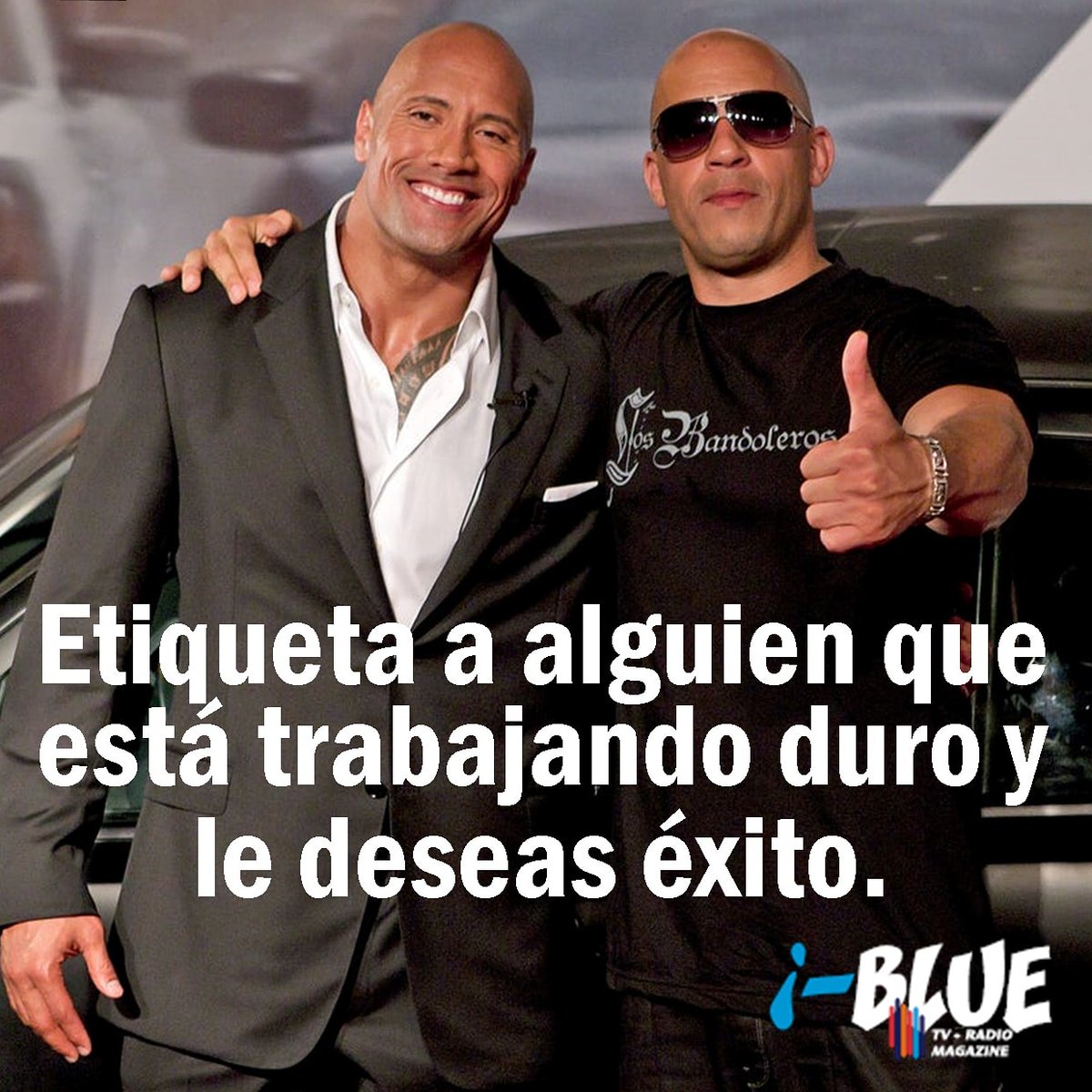IBlueRadioec's tweet photo. Etiqueta a quien conoces que está trabajando duró y le deseas éxito.

Esa es nuestra frase de la semana para mostrar que juntos saldremos adelante, juntos levantaremos al Ecuador

Buen inicio de semana para todos! https://t.co/q3m5wy3znG