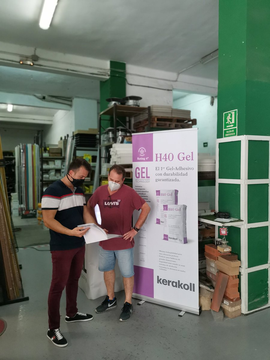 joasancam's tweet photo. Presentación de H40 Gel en Materiales J Gil de 15:00 a 18:00.
El primer Gel-Adhesivo con durabilidad garantizada. https://t.co/dsOtIW9By3