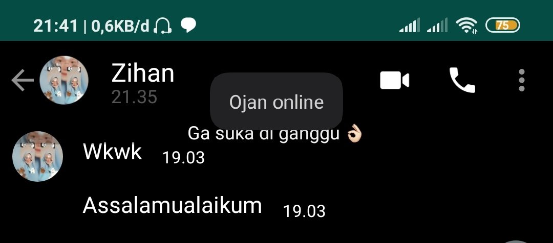 IniTempang's tweet photo. @Ongkay7 Bingung gmn ngakunya wk:v https://t.co/WguOA9Vo52