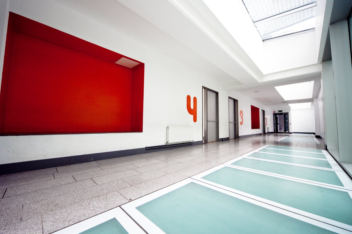 The day has finally arrived 🎉

Our studios are BACK OPEN!

Get in touch today to book your spot! Email us at studios@liffeytrust.ie

Now that's something to dance about😉

#Liffeytruststudios #Reopening #Mondaymotivation #Performancestudios