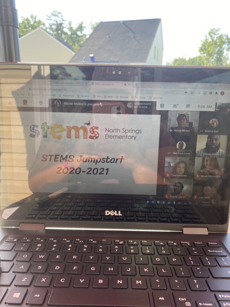 Mrs_FKDreher's tweet photo. S/o to the awesome @NSE_STEM team for another amazing Jumpstart! Even bigger s/o to @ValenteGibson for bringing some culturally relevant training and discussion! @NSECrickets @RichlandTwo #Premier https://t.co/LfJsr1PUFH