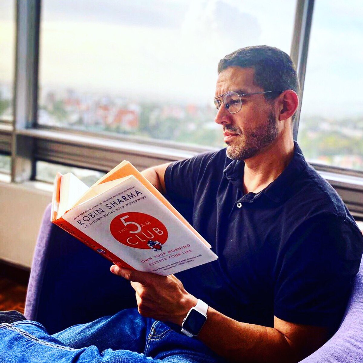 Your income and impact will never go higher than who you are, as a #leader and as a person.⁣ People just like you are using #The5AMClub and its methodologies to insulate their #positivity and #productivity right now.  Much love + true respect, ⁣
Robin⁣ Photo @ chechogt on IG