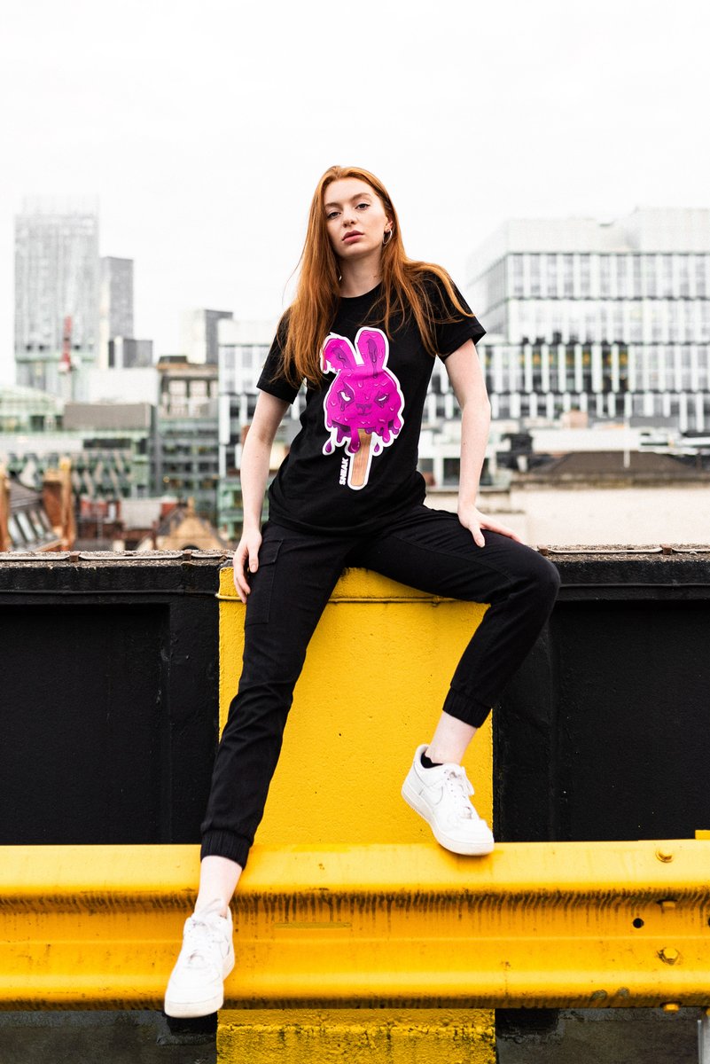 SneakEnergy's tweet photo. The Sneak Melt t-shirt. Dropping in 4 days. Strictly limited.
-
📷@flashbachphotos https://t.co/tJsK53B3Bh