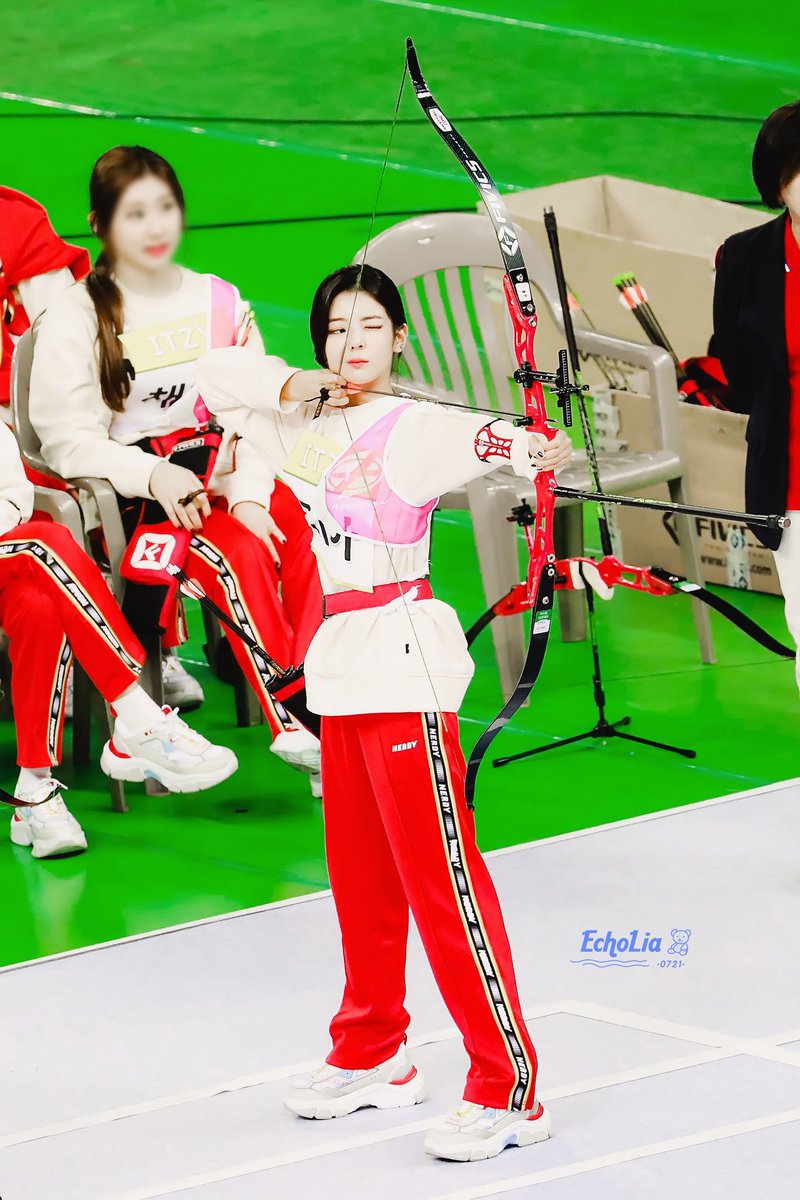 echo_lia's tweet photo. Happy birthday dear Lia and I'll love you more and more

#리아 #LIA #ITZY #있지 #최지수 
#HappyLiaDay
#HoneyLiaDay
#리아생일은_랴일때_완벽하니까 https://t.co/j6XPZvDmsN
