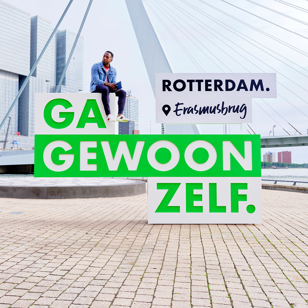 RdamMarriott's tweet photo. βRotterdam. GA GEWOON ZELF.β βοΈ Ervaar en ontdek deze levendige stad tijdens jouw unieke staycation! π Boek nu via https://t.co/9XFOpD3myL. @rotterdam.info #rdammarriott #gagewoonzelf #rotterdammakeithappen #loverotterdam https://t.co/ImQszMhxYV
