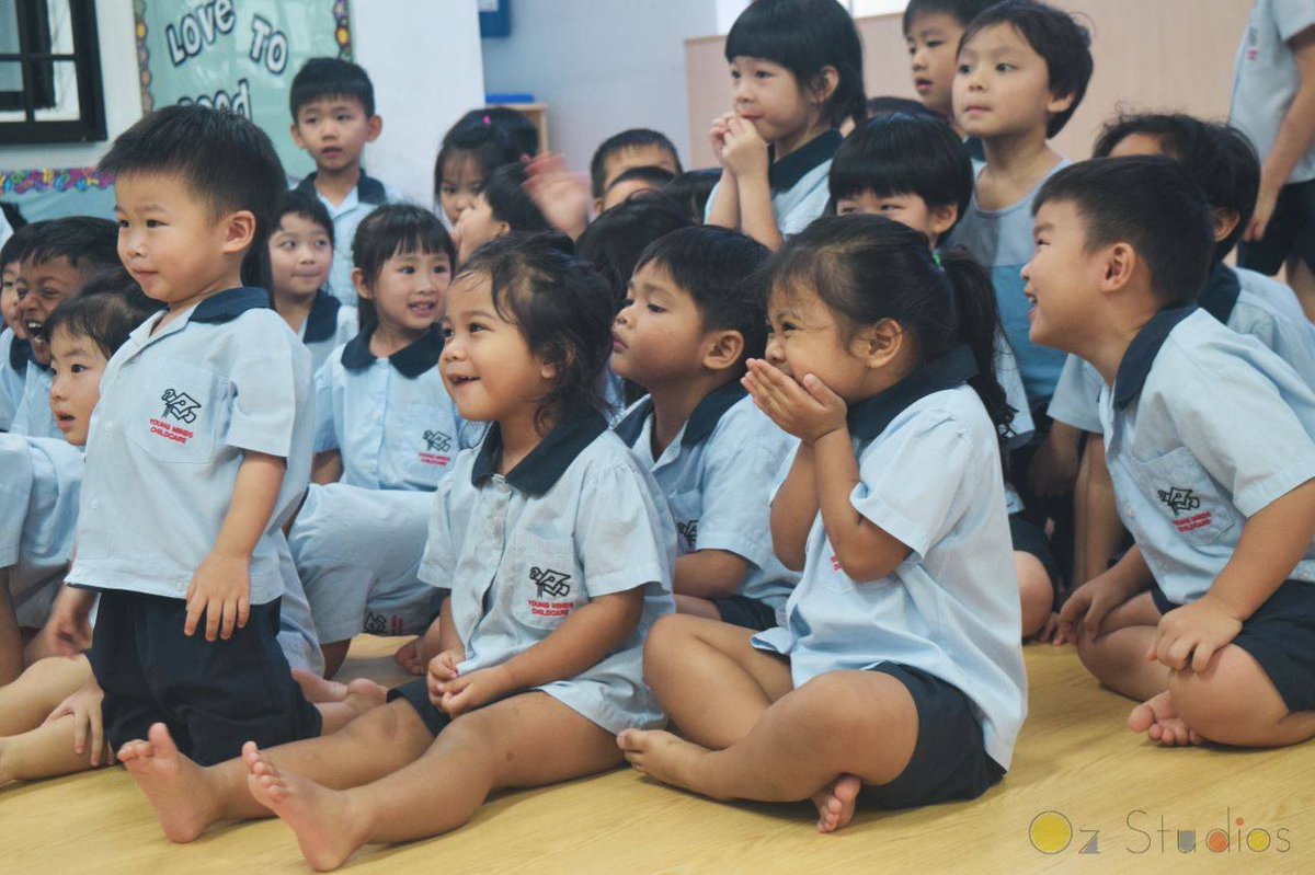 Ozstudios_sg's tweet photo. Kneeing, feet out or tucked in! All are possible seating positions to enjoy a puppet show!
Young Minds Childare @Woodlands
#youngminds #Preschool #Childcare #Kindergarten #EarlyChildhoodEducationSG #SGParents #Drama #OzstudiosSG #puppetry #Theatre https://t.co/awiwSqvNyg