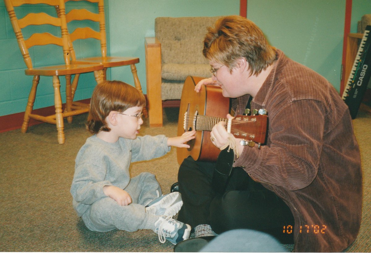 FamilyLifeCoac1's tweet photo. I came across this photo last night and my heart melted!
This is my son in Music Therapy when he was a toddler.

Thank you @CTC_CK  for the wonderful care and attention you provided for my son to grow, improve and progress!

#familylifecoach #musictherapy #specialneedschildren https://t.co/QJP8xCXzcx