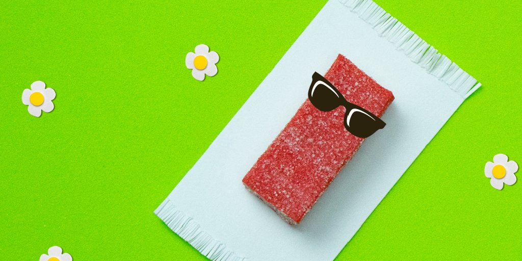 ¡La vida en horizontal se ve de otra manera! 😎 Y si no, que se lo digan a nuestro ladrillo… 

-
#Sonrisas #Happy #Damel #SonrisasDamel #Golosinas #Chuche #Relax