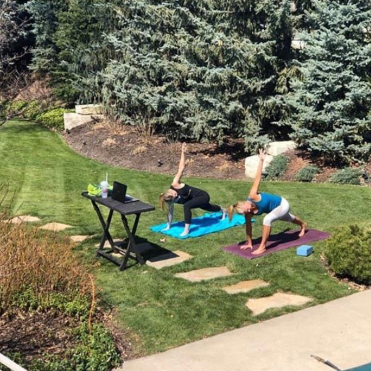 OmahaPowerYoga's tweet photo. The upside to live stream and replay classes? You can practice with us anywhere, anytime! Many of you have joined us from your decks and patios. What a great way to connect with nature and enjoy a little sunshine. Drop us a pic of your outdoor practice below! https://t.co/FMgCPxADGy