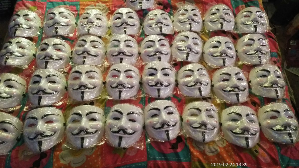 Anonwatch47374's tweet photo. Its getting closer.. Remember Remember the 5th of November #Anonymous #WakeTheWorld #ExpectUs  If you can not make it to a big march #StartYourOwnLocalMarch  also Tweet #FreeAssangeNOW #DOJRealCriminals #CloversForAssange #FreeSpeech #FreePress #NoUploadFilter #StopActa2 #Help🧐 https://t.co/QP8X0HJwPV