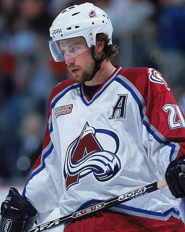 Happy Birthday to one of my favorite hockey players of all time Peter Forsberg. :D 