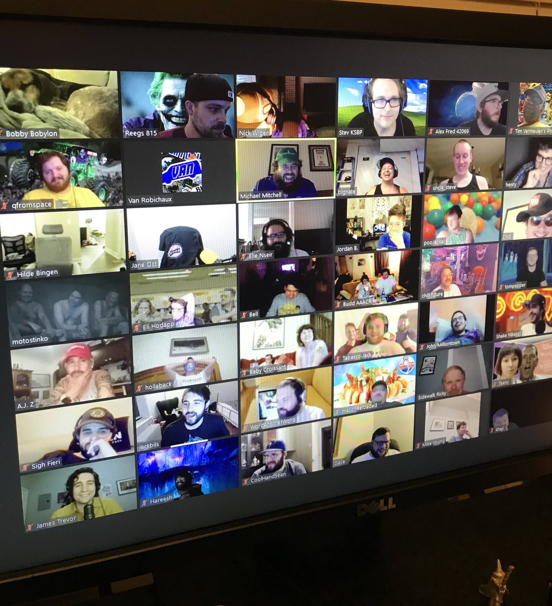 Reegs815's tweet image. A @doughboyspod with 100+ guests #BugCon2020