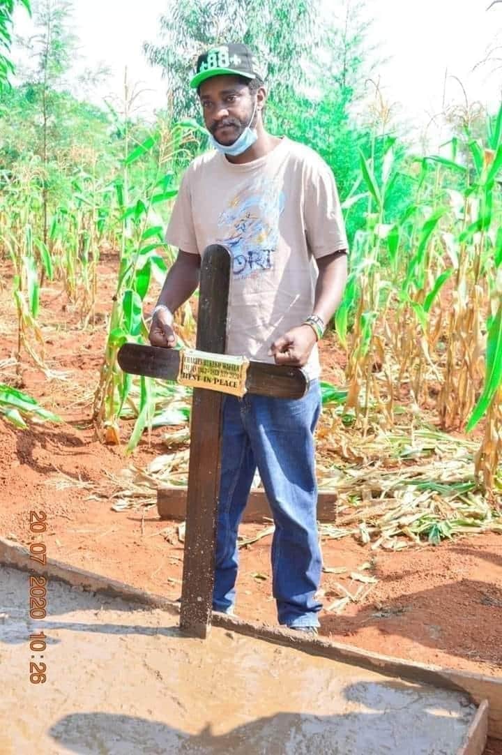 jr_odette's tweet photo. If feeling empty was a person. I feel you Njoro. #RIPCharlesBukeko https://t.co/U0AaYUqnLV