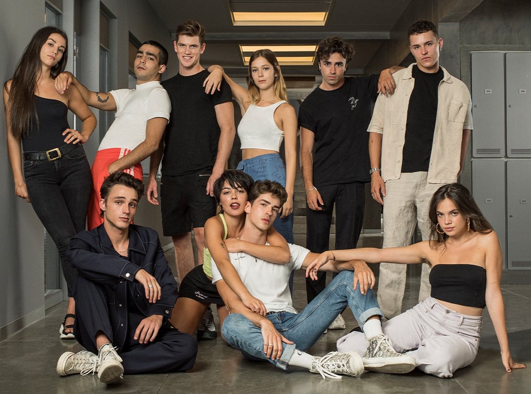 porquetendencia's tweet photo. "Élite":
Por la revelación de su nuevo elenco https://t.co/v31CQAQIsz
