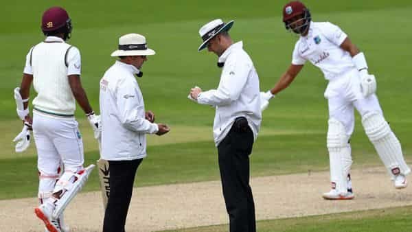 ktouchhygiene's tweet photo. Fair play to Dom sibley for owning up to putting Saliva on the ball, old habits are going to be hard to break, and players will make mistakes, however matches where Kaliva is used this is much less likely to occur. #Kaliva #Ktouchplus #SalivaSubstitute #Alcoholfree #SafeCricket https://t.co/J73S9IuxUV
