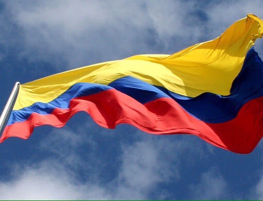 #Colombia #Feliz20DeJulio #diadelaindependencia 🇨🇴 Dios bendiga nuestra hermosa nación CC <a href="/CEDECOL/">CEDECOL</a> <a href="/alianzacc_co/">Alianza de Comunicadores Cristianos 🇨🇴</a>