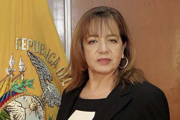 roquesumans31's tweet photo. #ProhibidoOlvidar estas #Caritas
#DavidJacho, #DilzaMuñoz, #WilmanTeran son los Jueces de la Corte Nacional de Justicia que el día de hoy darán su veredicto a favor o en contra de @MashiRafael
¿ Se sumarán a la lista de Jueces a los que se les seguirá el #DerechoDeRepetición ? https://t.co/d7OtEO2Ot9