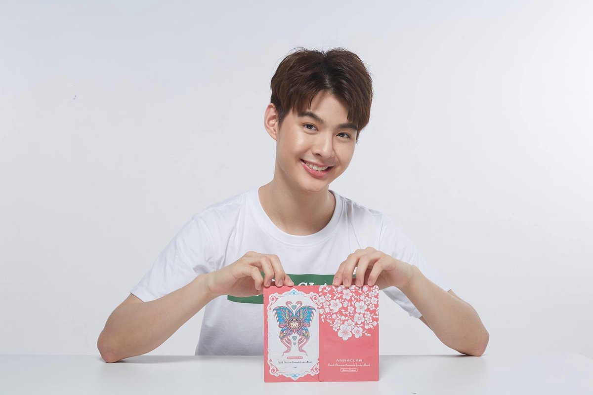 PROMOTE_SAINT's tweet photo. เคล็ดลับความขาว กระจ่างใส ใบหน้าดูอ่อนเยาว์แบบเซ้นต์
🌸Annaclan Peach Blossom Romantic Lucky Mask

🛒PROMOTION ซื้อ1แถม1 ในราคา 450.- สุทธิ

สอบถามสั่งซื้อ
➡️https://t.co/tUM8j2oTmL

#Annaclan 
#Saint_sup 
#MingEr https://t.co/GtK0ZsPdn4