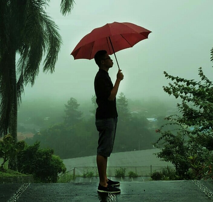 Adrisindara4's tweet photo. Kabut pagi Tomohon https://t.co/gaeQHolBAl