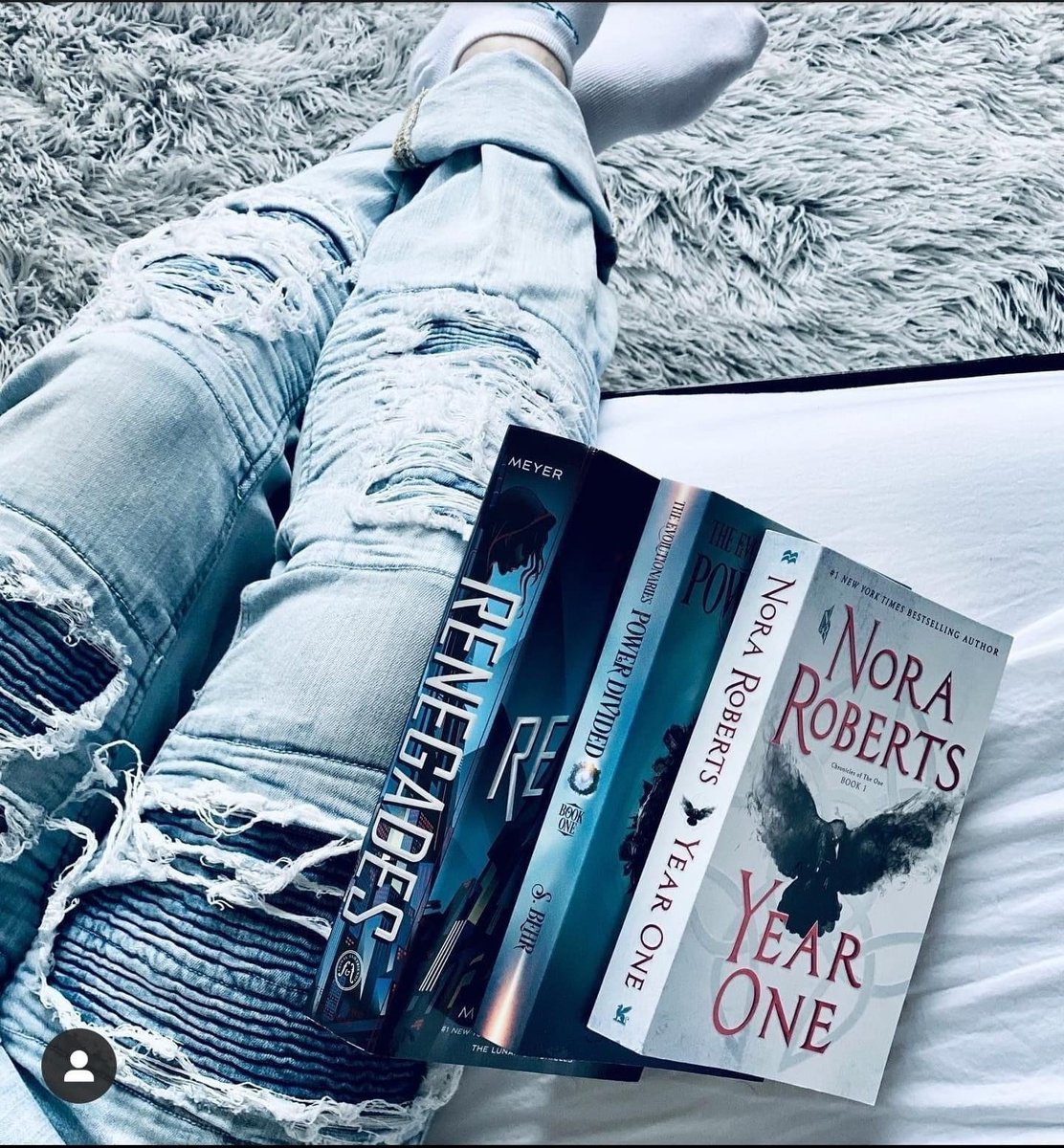 AuthorJCSeal's tweet photo. The Evolutionaries Book: One
Power Divided! by @sbehr_author
https://t.co/YCz56K0Nko
https://t.co/HhkXzLRbxy
https://t.co/FHyciaVpMN
https://t.co/rSKfWWtxrJ
https://t.co/vX8gLH83Lo
#theevolutionaries, #YAfantasy,#Powerdivided,#sbehr_author,#writinglife,#bookstagram, #sbehr_author https://t.co/4DedRKJlB3